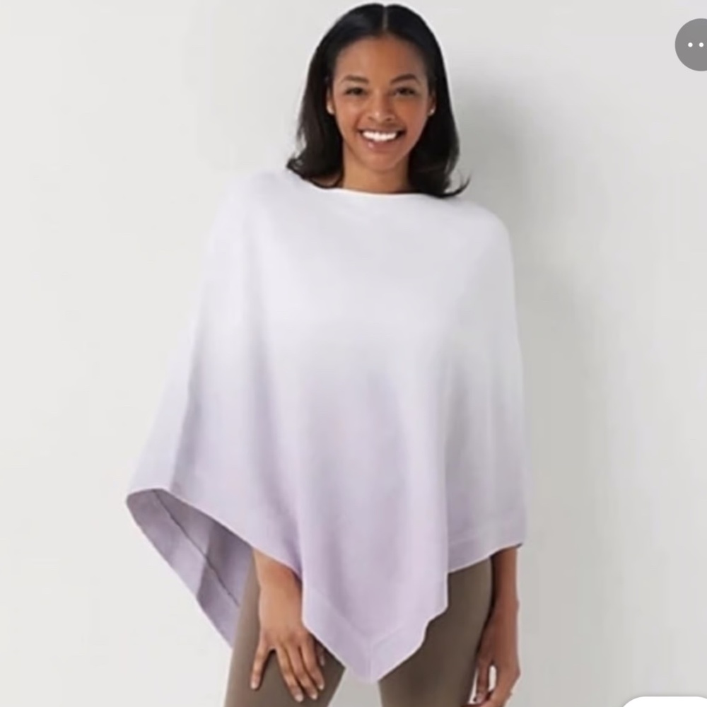 Barefoot dreams poncho